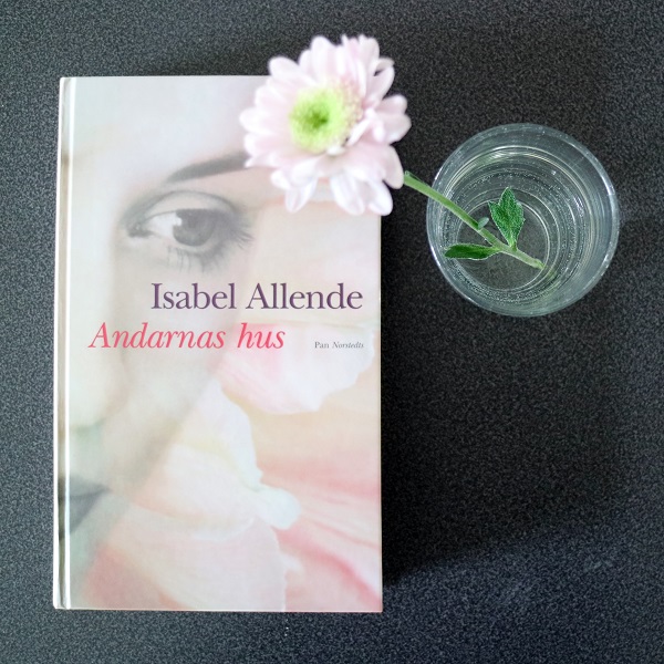 Andarnas hus av Isabel Allende