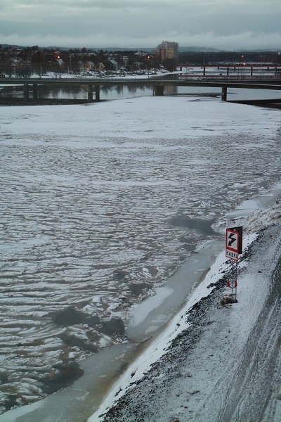 Bild från när isen lagt sig, men innan snötäcket la sig