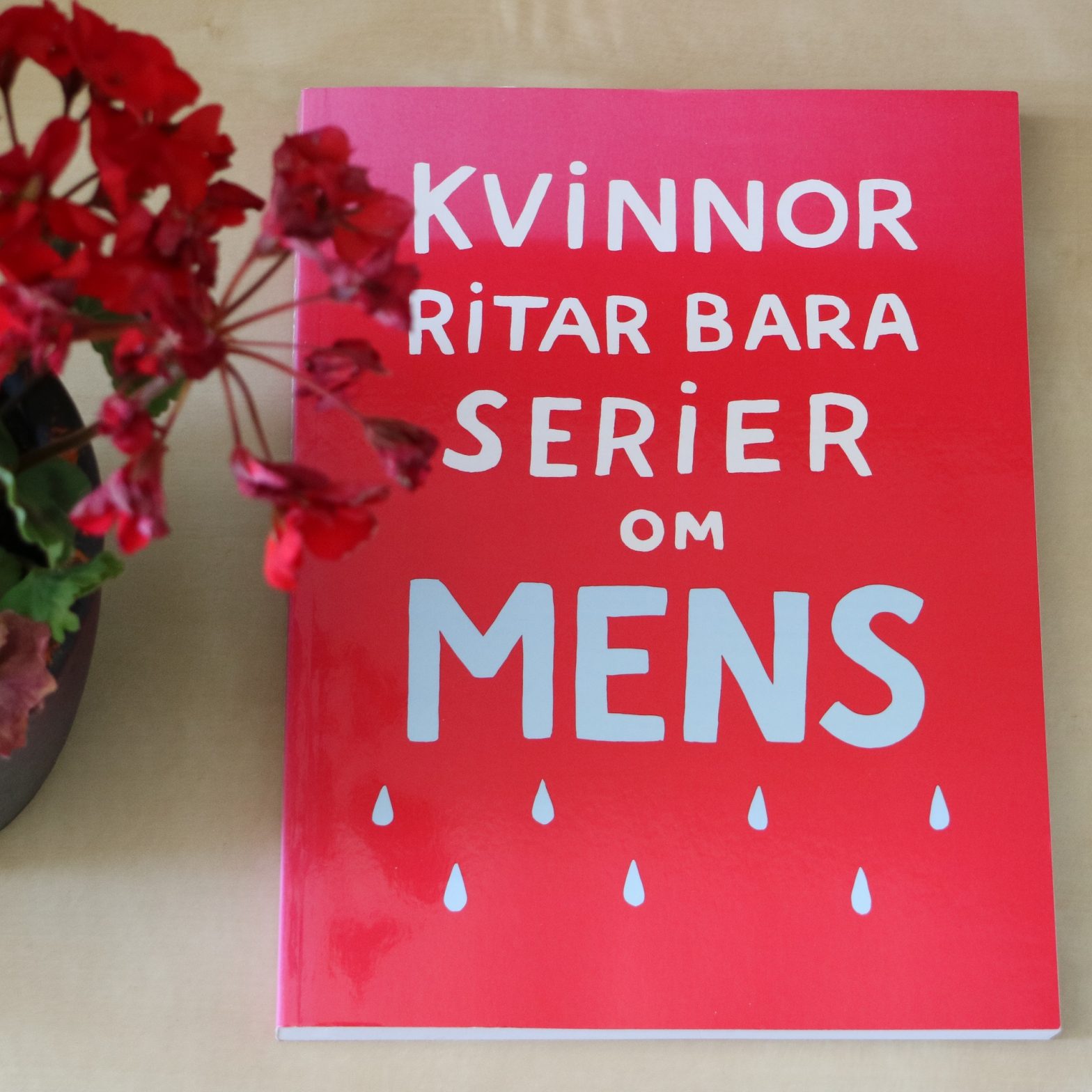 Kvinnor ritar bara serier om mens