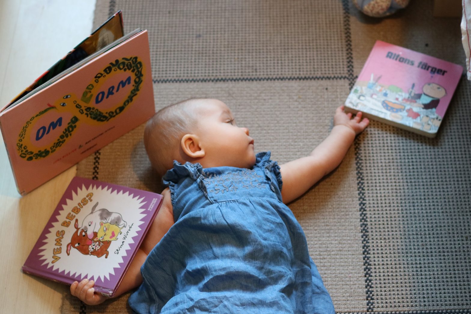 Böcker för bebisar: 8 böcker jag lånat till min 6 månaders bebis