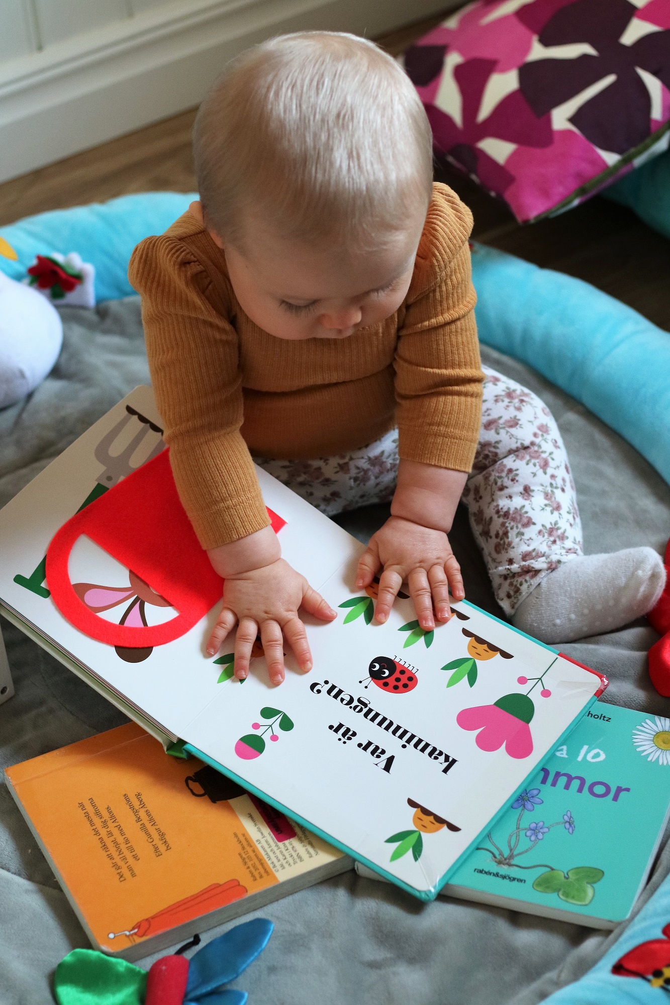 Böcker för bebisar: 7 böcker jag läst för min 7 månaders bebis