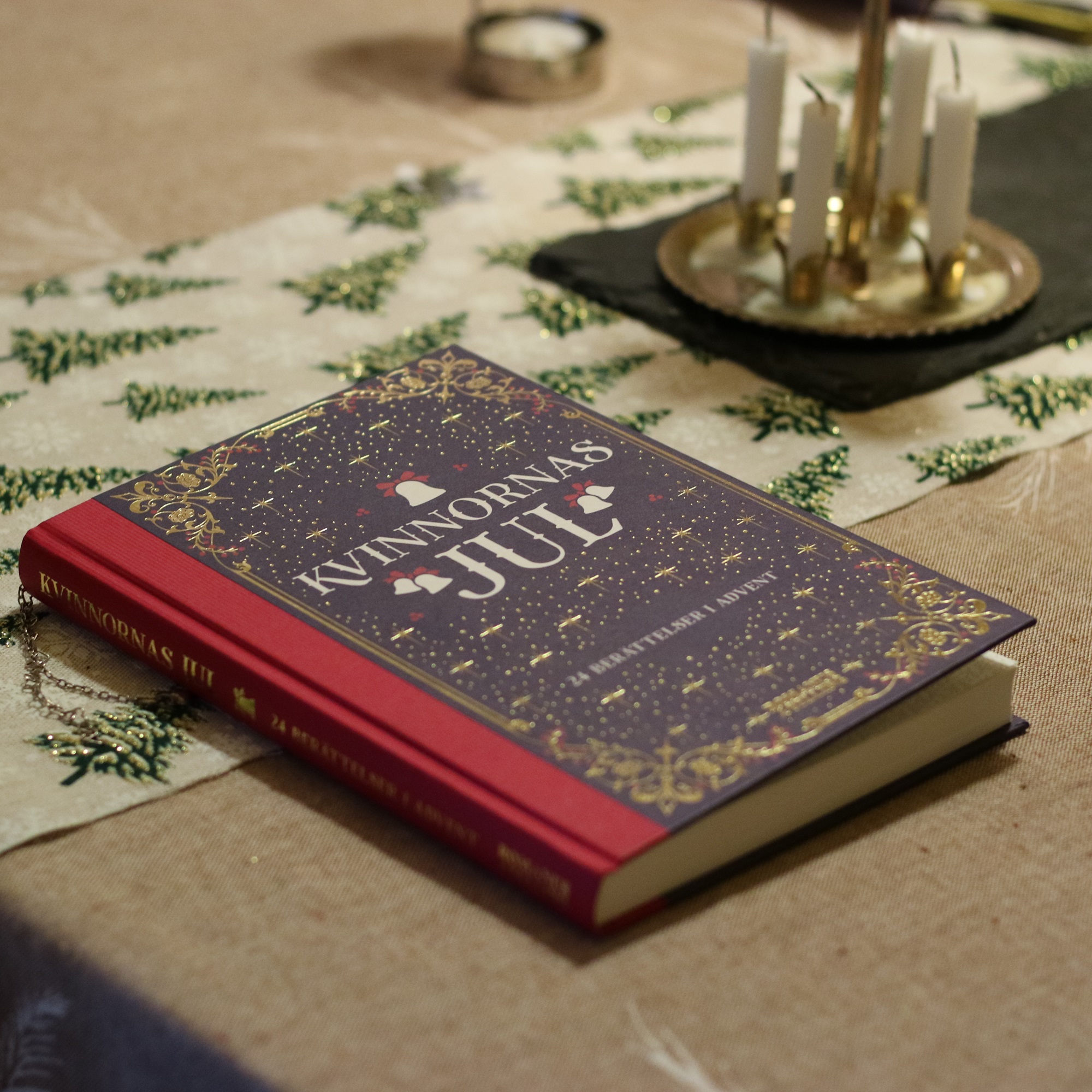 Kvinnornas jul: 24 berättelser i advent
